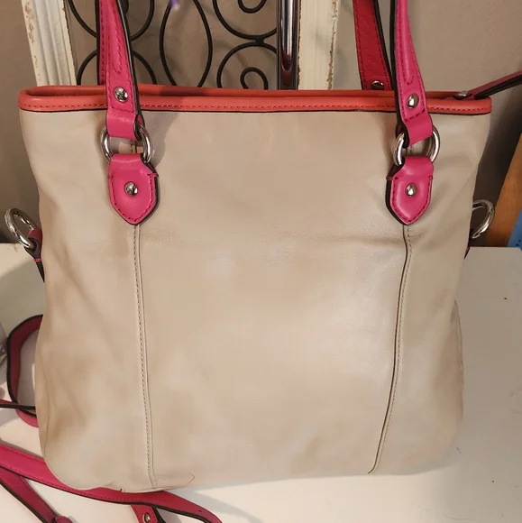 Coach Daisy Mia Spectator Satchel EUC - Picture 2 of 8